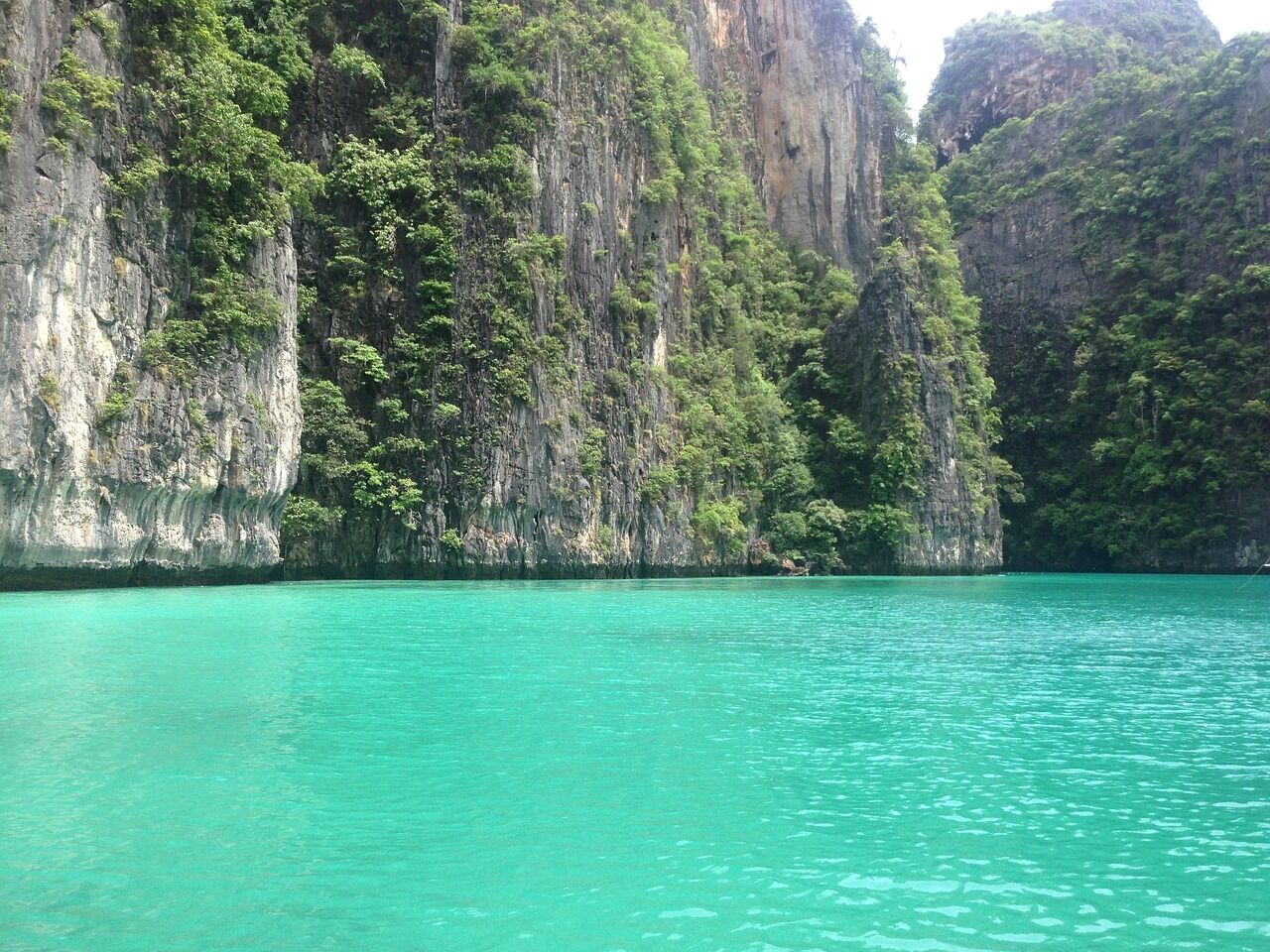 Blue Ocean in the South of Thailand